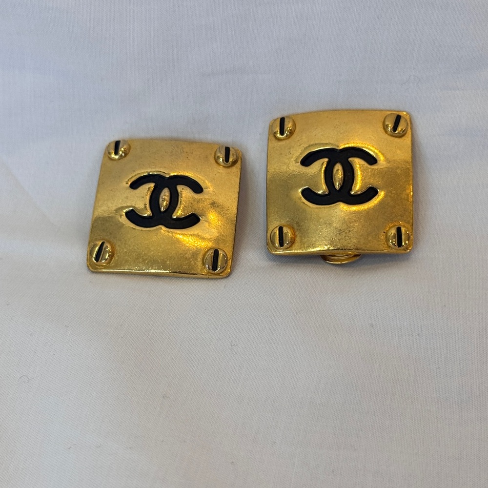 CHANEL 1993 Paris Gold and Black Vintage Earrings - Rare!